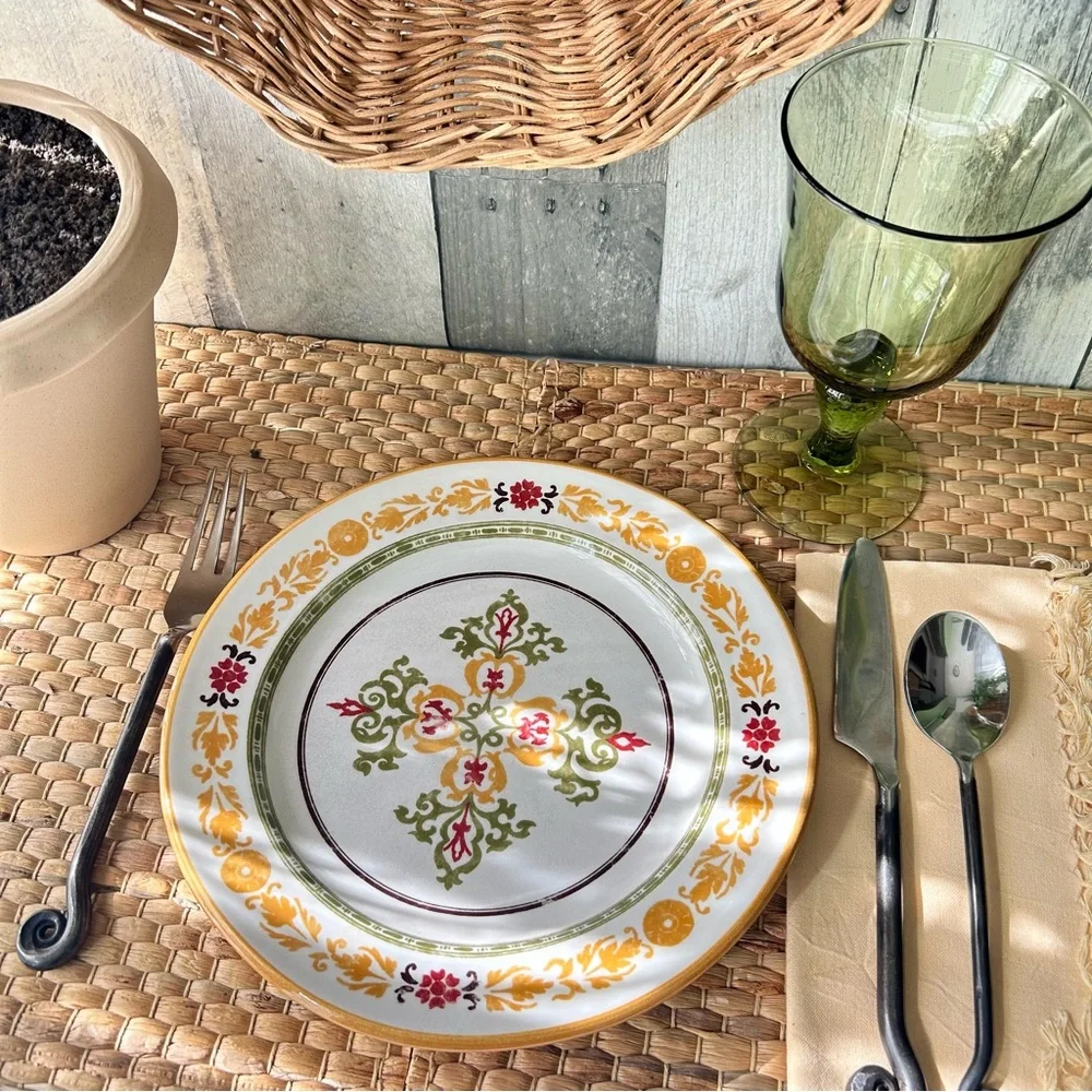 Williams Sonoma charming floral